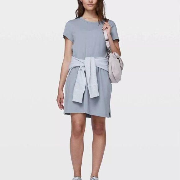 Lululemon Day Tripper chambray blue performance dress NWOT size 2 - Picture 3 of 13